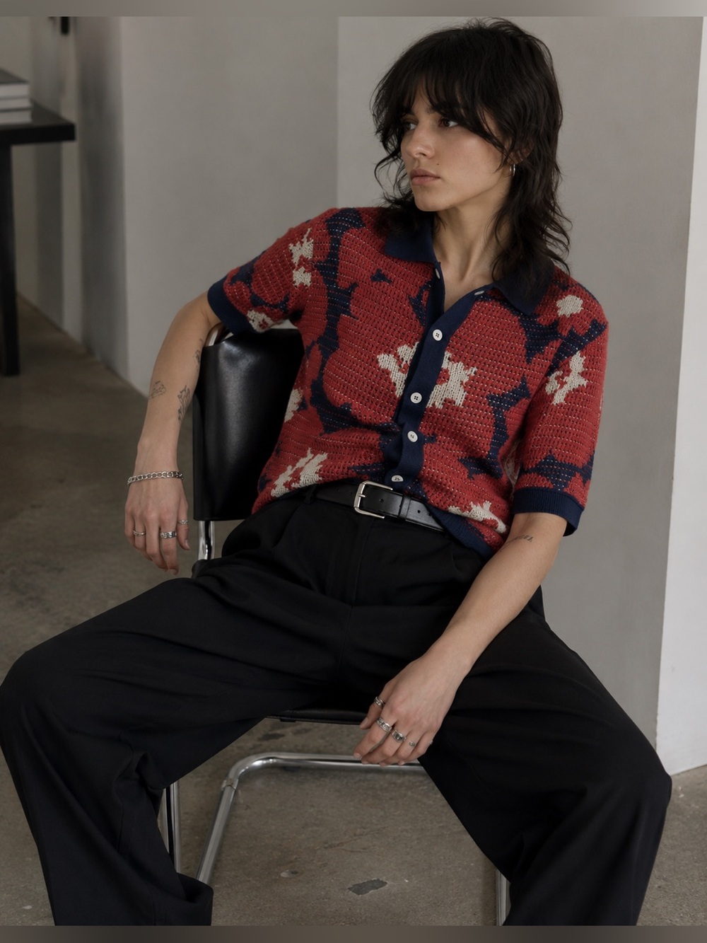 Open Knit Buttoned Down Pressed Flower Shirt Size S Massive Luxury Unisex Casual